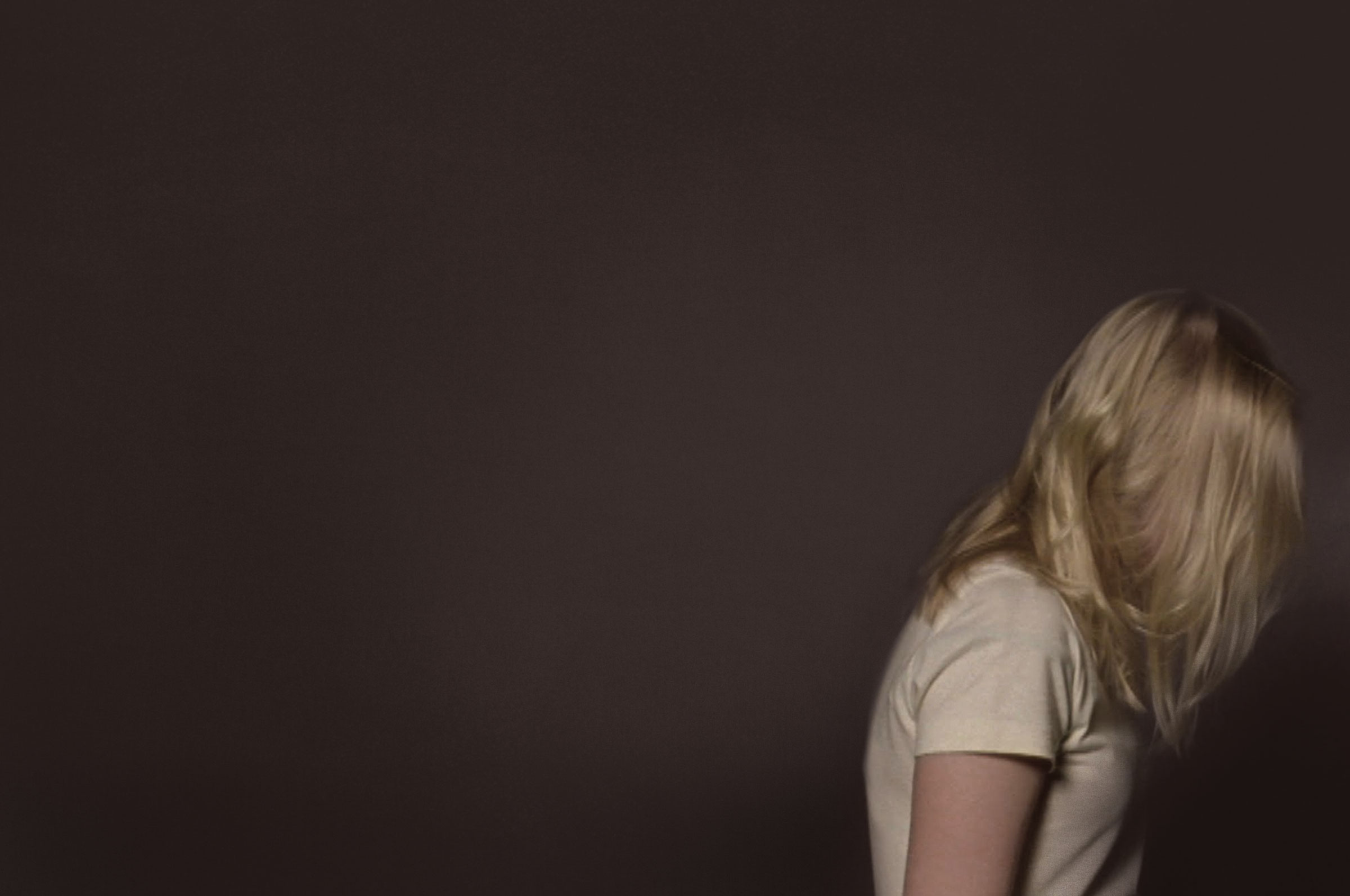 Le Garcon Lumière background